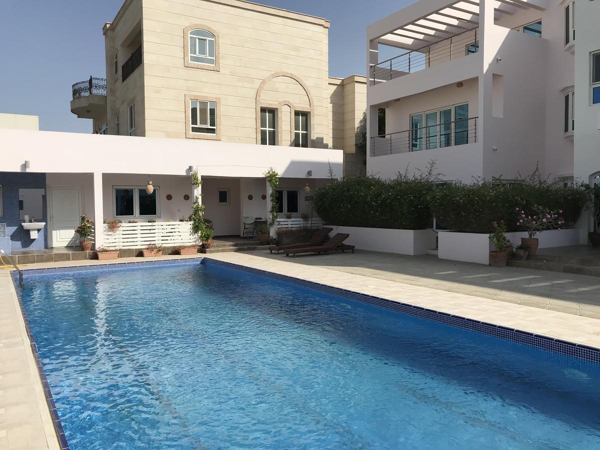 Behlys Boutique Hotell Muskat Eksteriør bilde