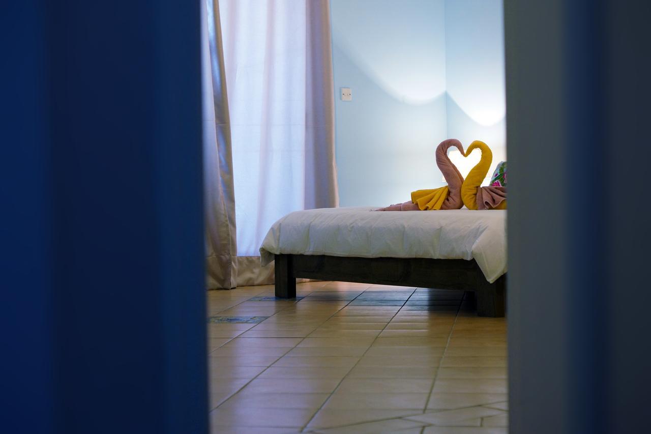 Behlys Boutique Hotell Muskat Eksteriør bilde